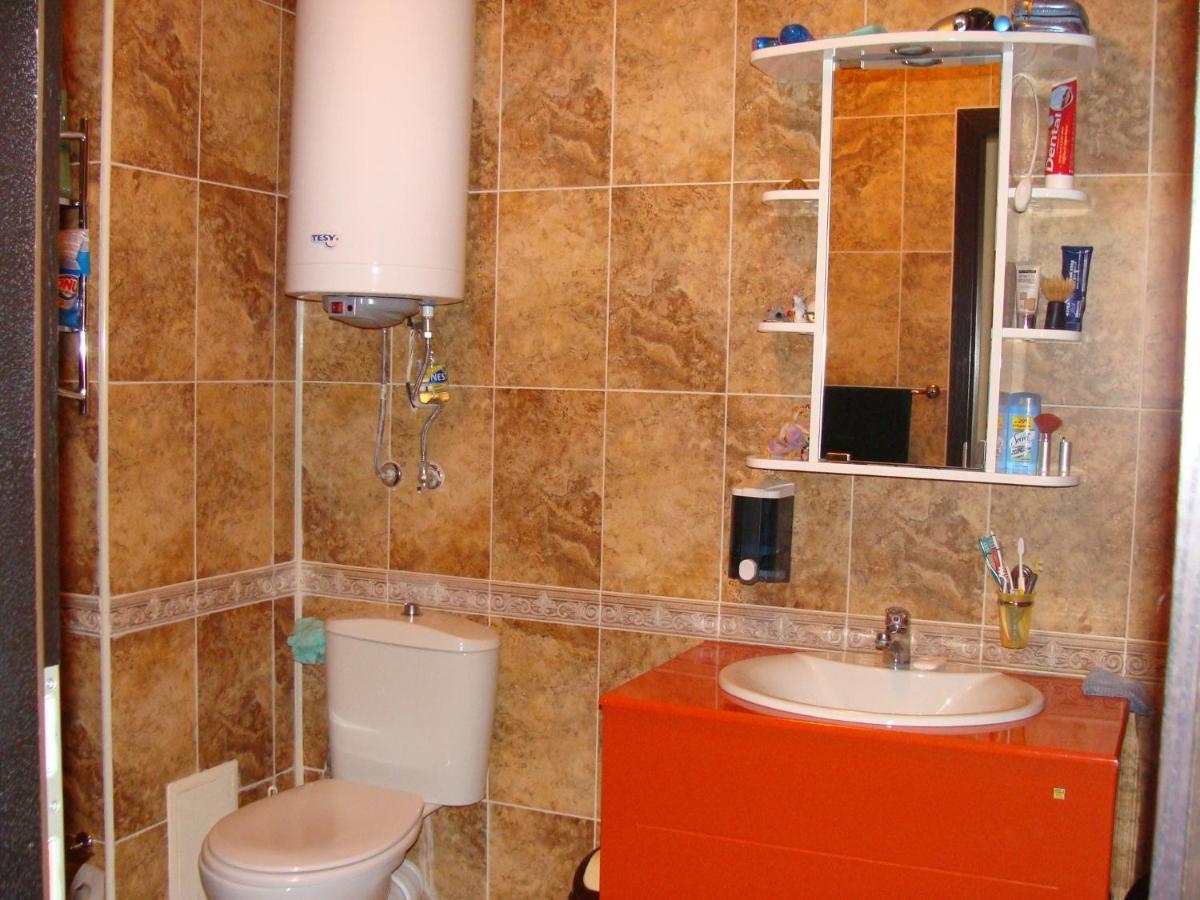 Admiral Apartments غولدن ساندز الغرفة الصورة