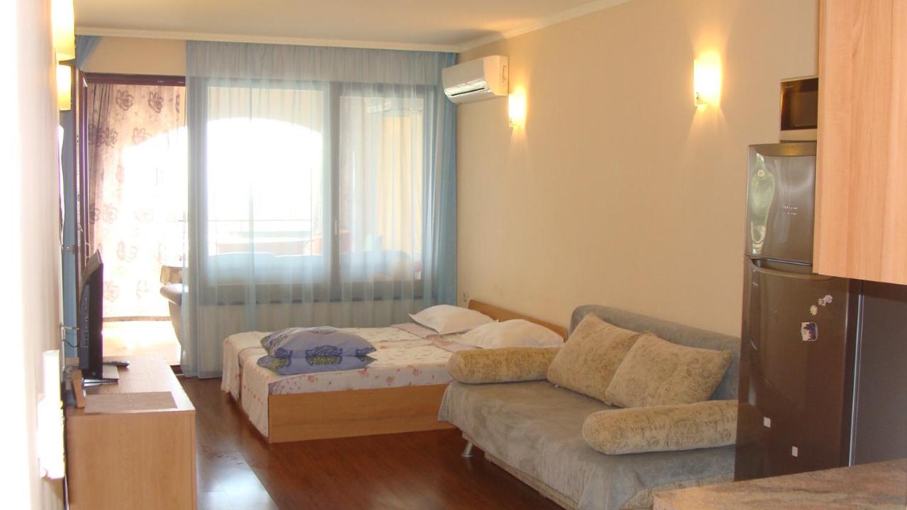 Admiral Apartments غولدن ساندز المظهر الخارجي الصورة